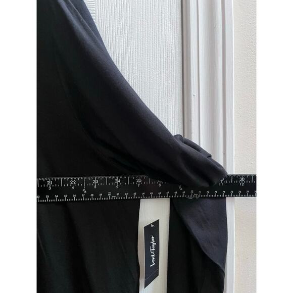 Lord & Taylor Woman New Black Mixed Media Pullover Back Neck Tie Blouse Size 2X - Picture 5 of 8